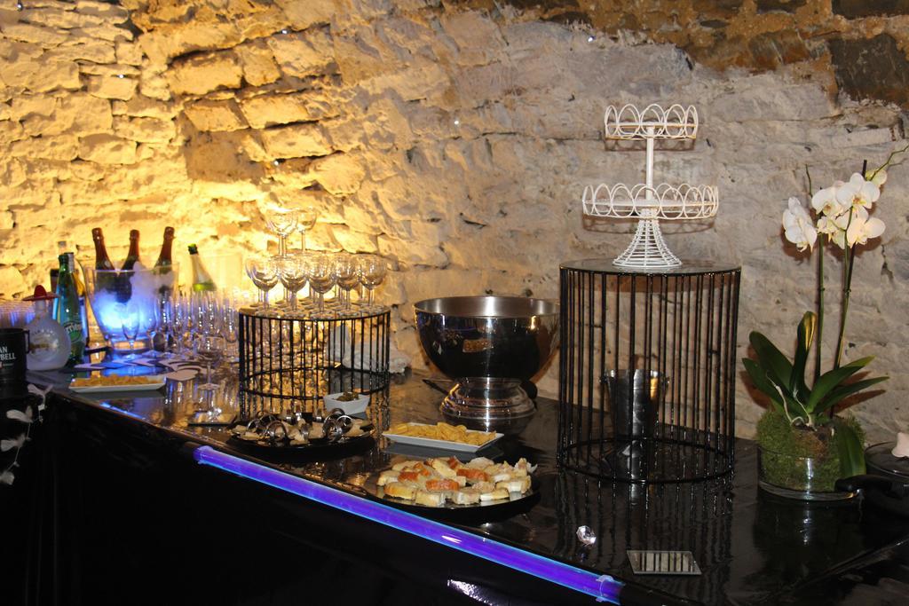 Domaine D'Alcapies Bed & Breakfast Saint-Jean-d'Alcapies Ngoại thất bức ảnh