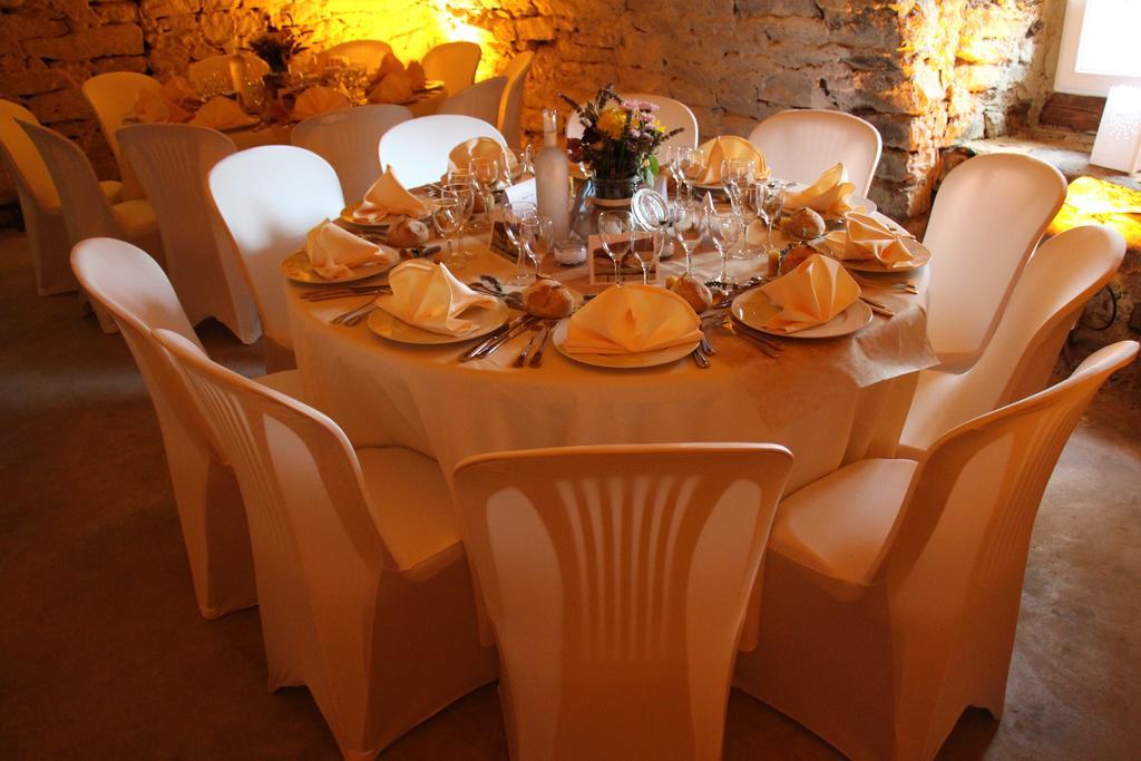 Domaine D'Alcapies Bed & Breakfast Saint-Jean-d'Alcapies Ngoại thất bức ảnh