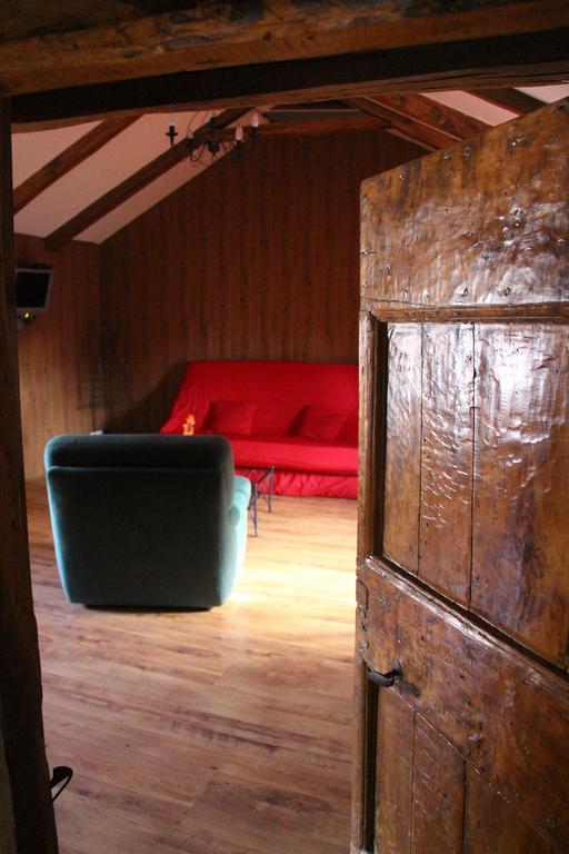 Domaine D'Alcapies Bed & Breakfast Saint-Jean-d'Alcapies Ngoại thất bức ảnh