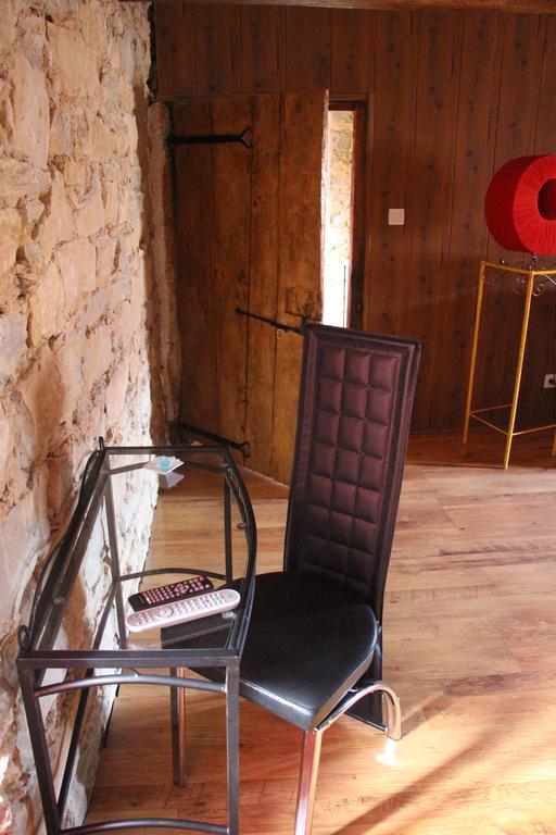 Domaine D'Alcapies Bed & Breakfast Saint-Jean-d'Alcapies Ngoại thất bức ảnh