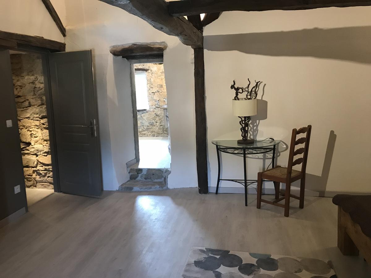 Domaine D'Alcapies Bed & Breakfast Saint-Jean-d'Alcapies Ngoại thất bức ảnh